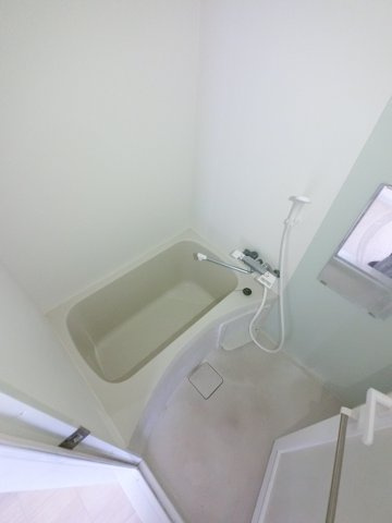 オーキッドレジデンス船橋本町の浴室