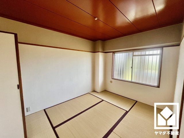 ユニ宇治川マンション４号館の子供部屋