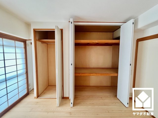 ユニ宇治川マンション４号館の収納