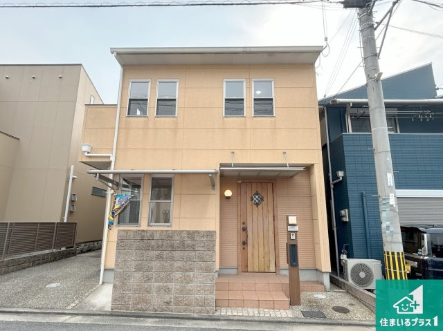 堺市東区大美野　中古一戸建ての外観|周辺は落ち着いた街並みの住宅地！子育てがしやすい住環境です！気になることがありましたら、お気軽にお問い合わせください！