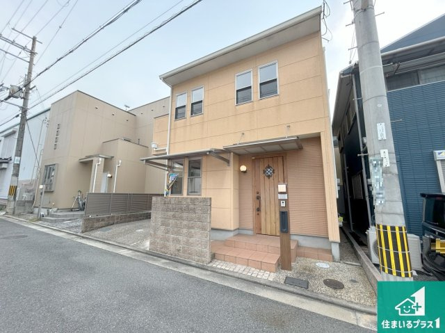 堺市東区大美野　中古一戸建ての外観|周辺は落ち着いた街並みの住宅地！子育てがしやすい住環境です！気になることがありましたら、お気軽にお問い合わせください！