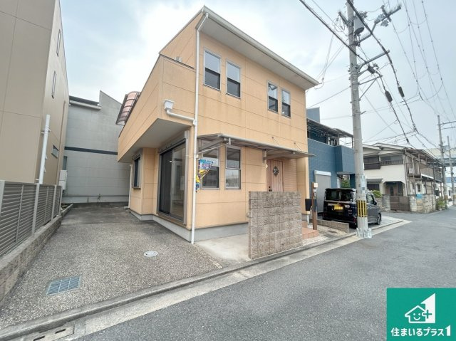 堺市東区大美野　中古一戸建ての外観|周辺は落ち着いた街並みの住宅地！子育てがしやすい住環境です！気になることがありましたら、お気軽にお問い合わせください！