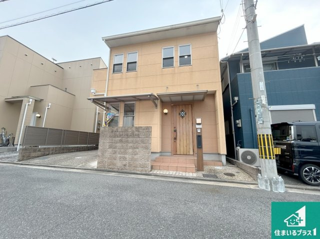 堺市東区大美野　中古一戸建ての外観|周辺は落ち着いた街並みの住宅地！子育てがしやすい住環境です！気になることがありましたら、お気軽にお問い合わせください！
