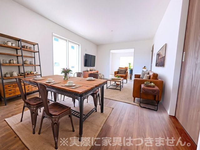 新築戸建・建売　桐生第6広沢町　Livele Garden　全3棟の居間・リビング|※家具を配置した場合のイメージ図になります！実際に家具はつきません。
