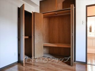 サンパレス香川の収納|クローゼット
