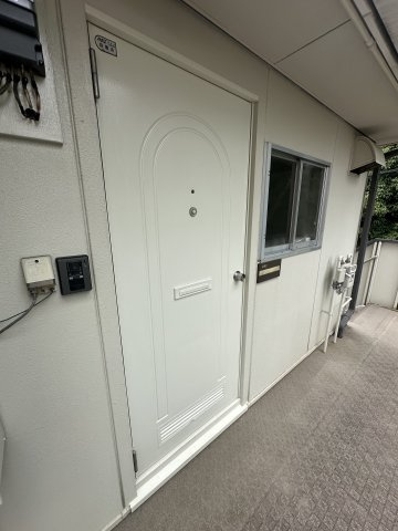 エステート平芝のエントランス