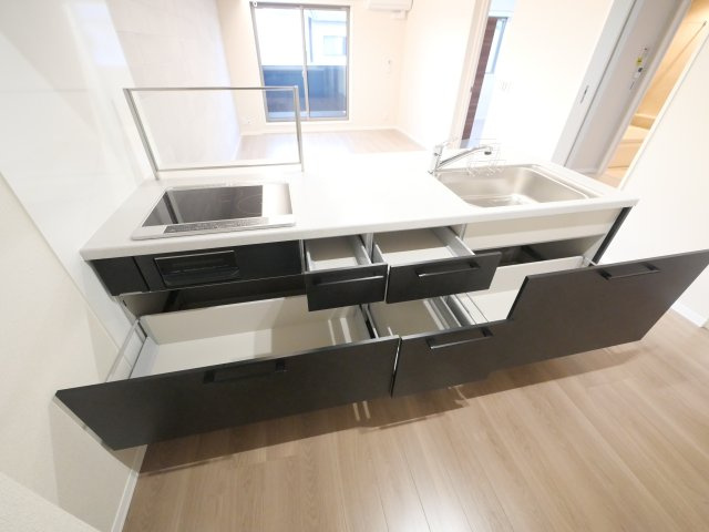 レジデンス三条宮前のキッチン|キッチンです