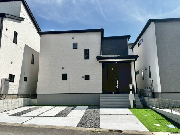 グラファーレ碧南市大浜上町　全3棟　新築住宅の外観