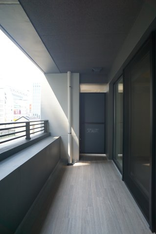 プライムメゾン錦糸町のバルコニー