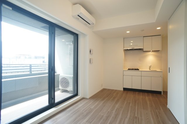 プライムメゾン錦糸町の居間・リビング