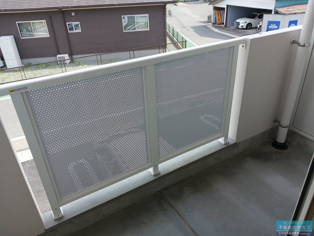 オレンジのバルコニー