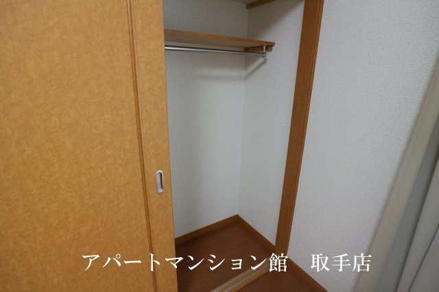 レオパレスルーチェⅡの収納