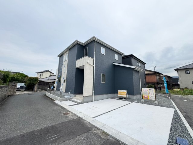 ーBloomーブルームー小倉南区田原3丁目1期　【小倉南区　新築戸建て】の駐車場|駐車スペースは並列2台可能♪【小倉南区　新築戸建て】