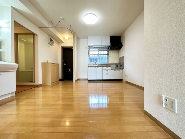 ガーデンハイツ永野Ⅱの居間・リビング