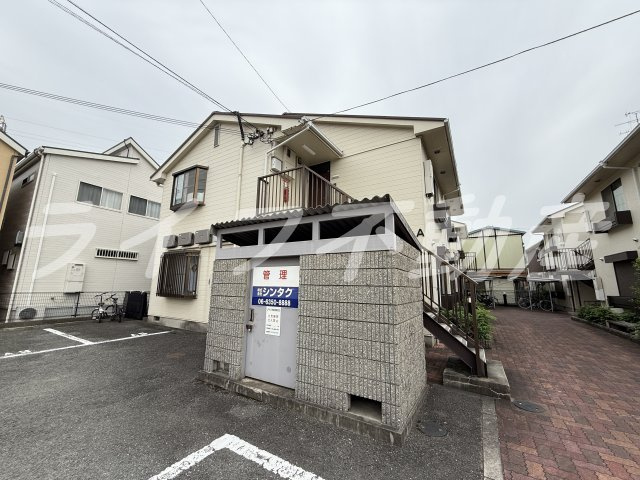 アヴィタンテ加納の外観|落ち着いた雰囲気の外観です