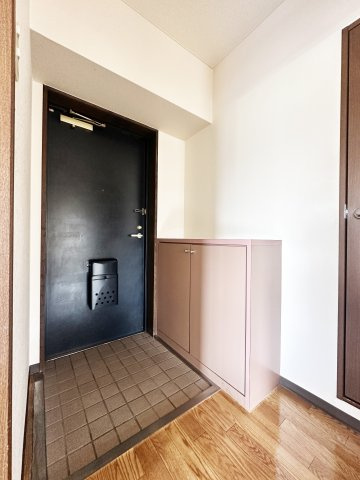 ウイングコーポ大原の玄関|明るい玄関です