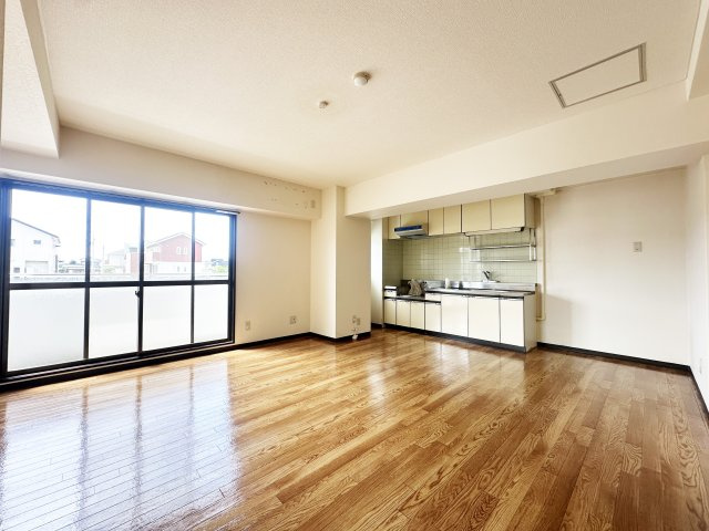 ウイングコーポ大原の居間・リビング|リビングです