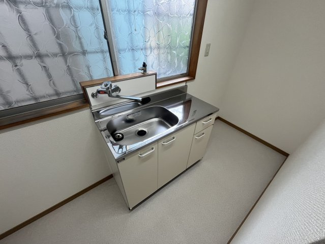 新小岩一丁目事務所のキッチン