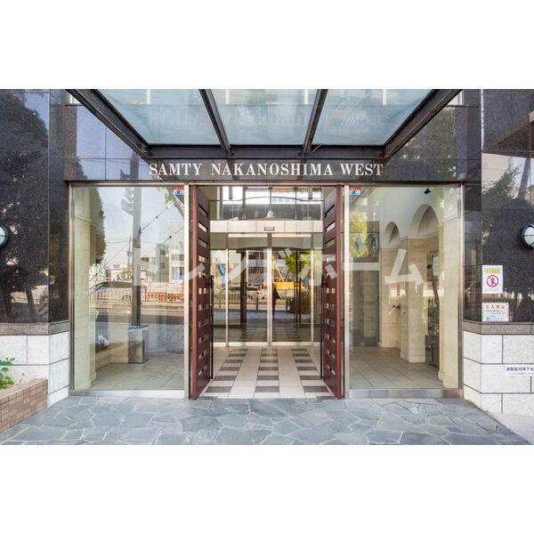 サムティ中之島WESTのエントランス|選べる家電プランあり！！