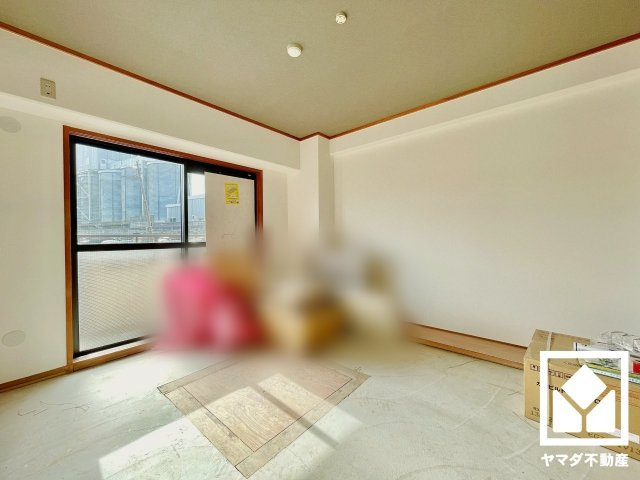 グラン・ドムール宇治木幡の洋室