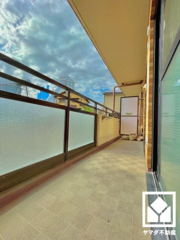 グラン・ドムール宇治木幡のバルコニー