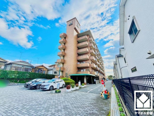 グラン・ドムール宇治木幡の外観