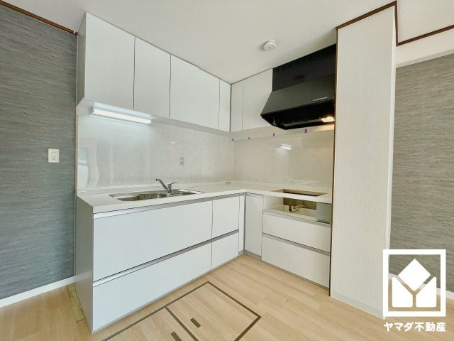 グラン・ドムール宇治木幡のキッチン