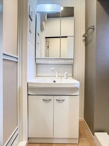 ギャラクシー香椎駅前の洗面所