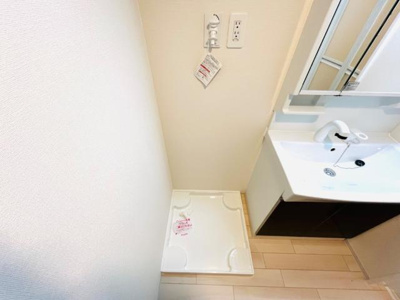 【その他】 | ディオ  ポルテ | 洗濯機置場