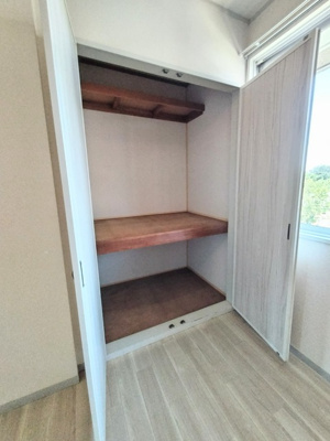 北側洋室の収納