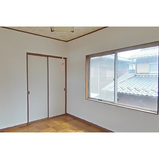 大野町相羽貸家３の収納