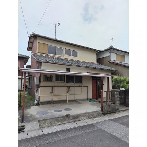 大野町相羽貸家３の外観