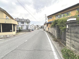 【前面道路含む現地写真】