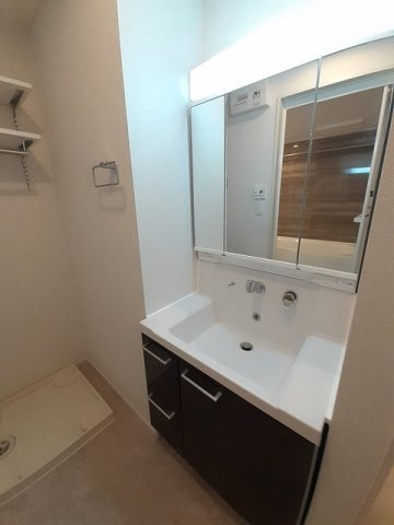 オーブ　シャルダンＢの洗面所