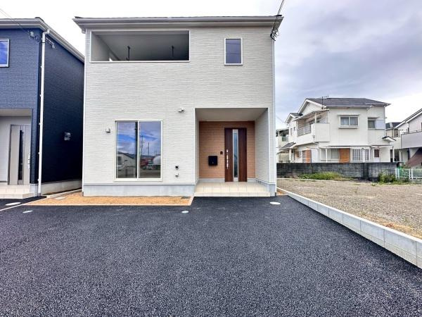 岩出市新田広芝第3-1号棟　新築戸建