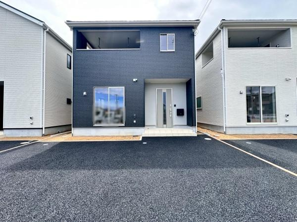 岩出市新田広芝第3-2号棟　新築戸建