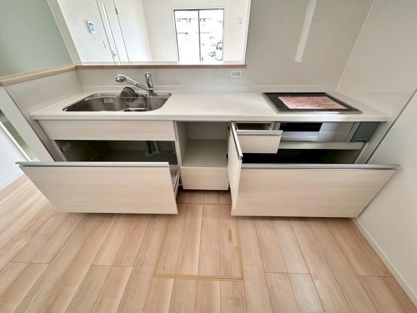 岩出市新田広芝第3-2号棟　新築戸建のキッチン