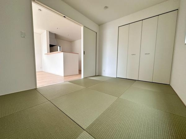 岩出市新田広芝第3-2号棟　新築戸建の和室