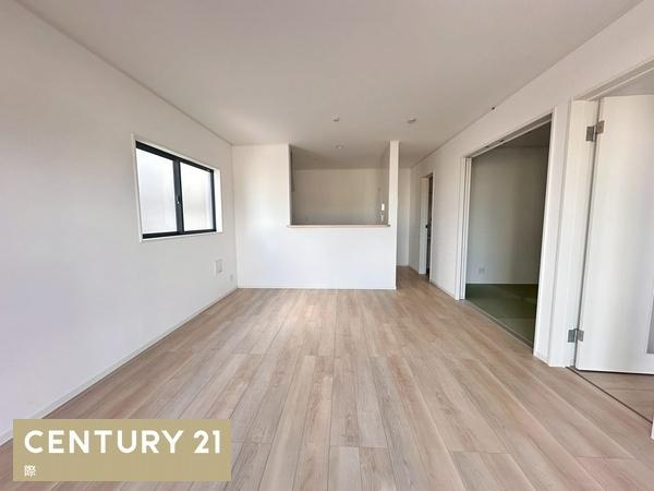 岩出市新田広芝第3-3号棟　新築戸建の居間・リビング