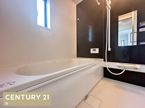 岩出市新田広芝第3-3号棟　新築戸建の浴室