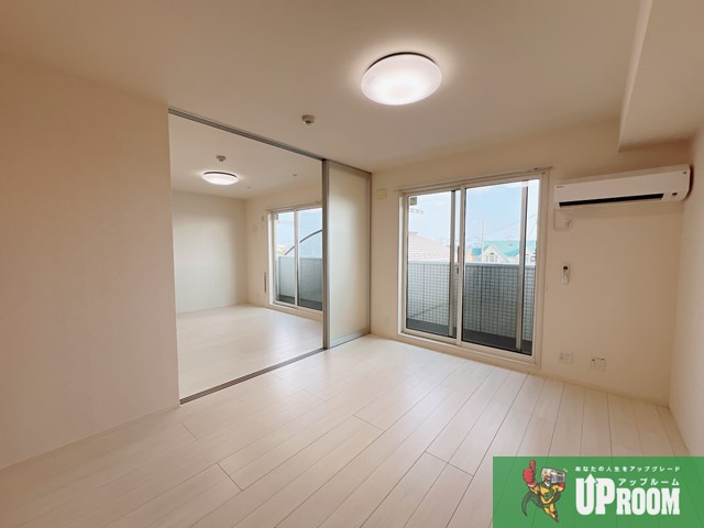 プライド＆グローリーの内装