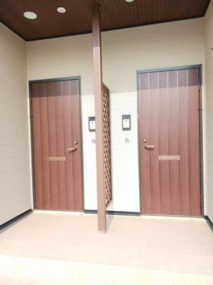 【エントランス】 | ヒカルサ境港外江町イースト１