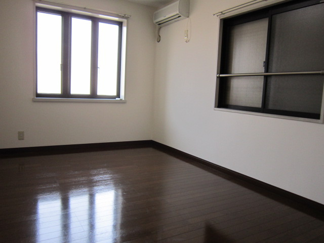 パフィオの居間・リビング|※写真は角部屋のもの