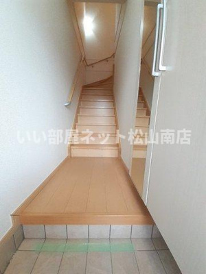 【玄関】 | メゾン　ド　エトワール