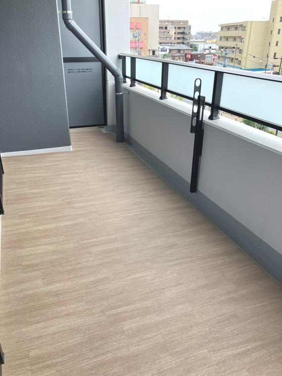 プラウドシティ武蔵浦和ステーションアリーナのバルコニー|開放的で明るい空間を演出してくれるバルコニーです