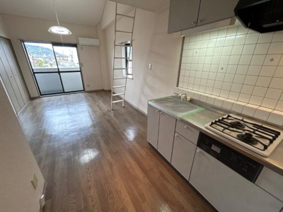 【内装】 | リバーサイドビレッジ | 洋室