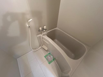 【浴室】 | リバーサイドビレッジ | バス