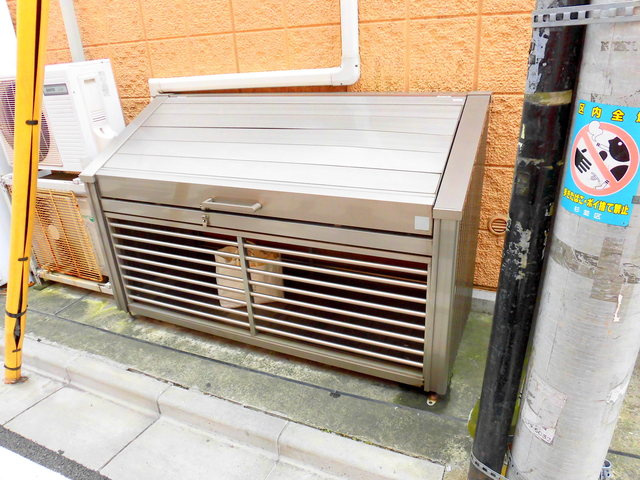 メゾンエミーナのその他共用部分|★敷地内ゴミストッカーもあります★