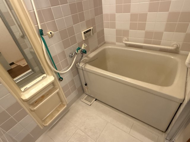 ラブリー姫路手柄山の浴室