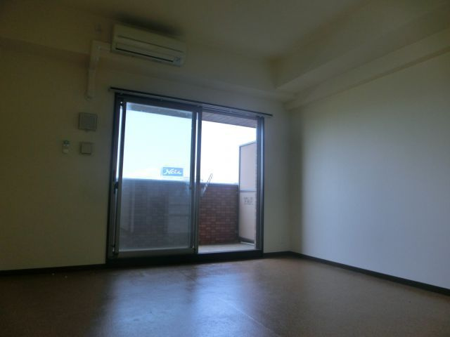 グランシス難波南の居間・リビング